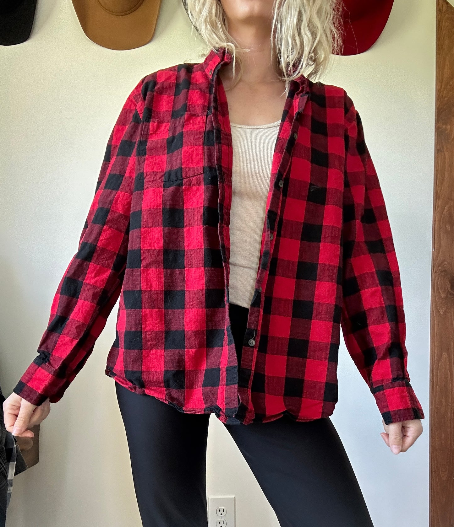 Diamond Black and Red Flannel