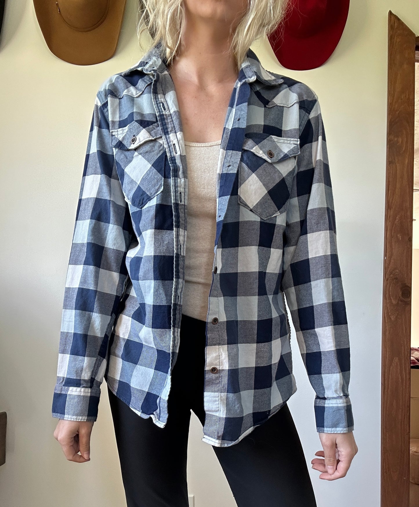 Wrangler Michelob Ultra Blue and white flannel